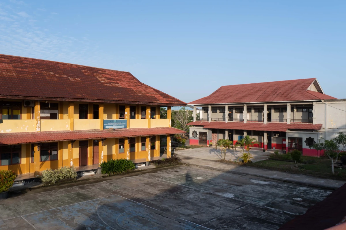 Kampus UNISI