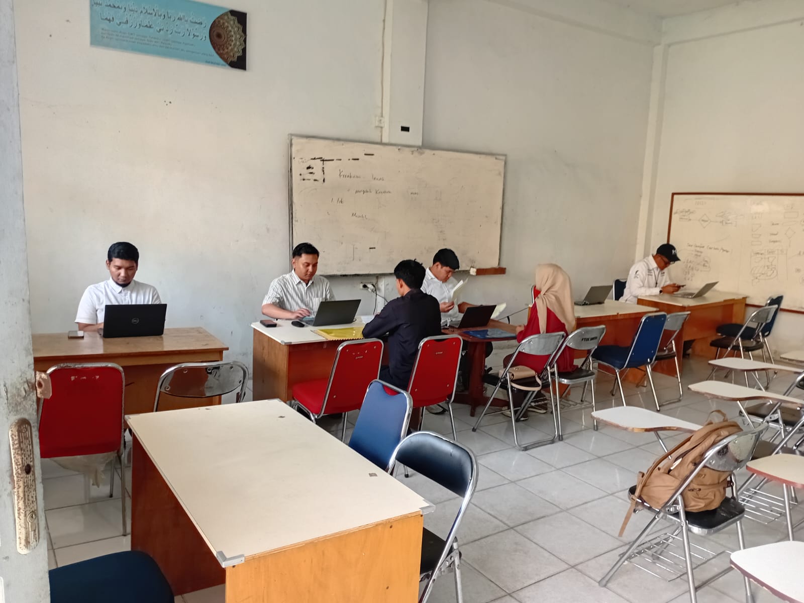 PT Elnusa Petrofin Lanjutkan Proses Rekrutmen melalui Interview di FTIK UNISI