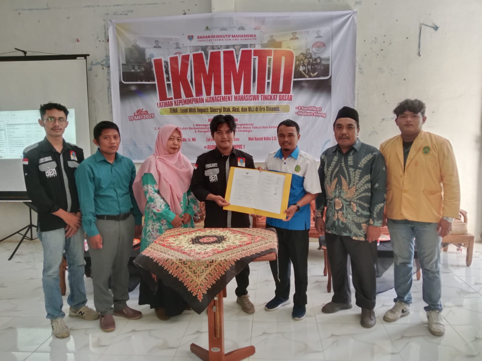 Rektor Unisi buka Acara LKKMTD dan Resmikan Lima UKM Baru di Fakultas Teknik
