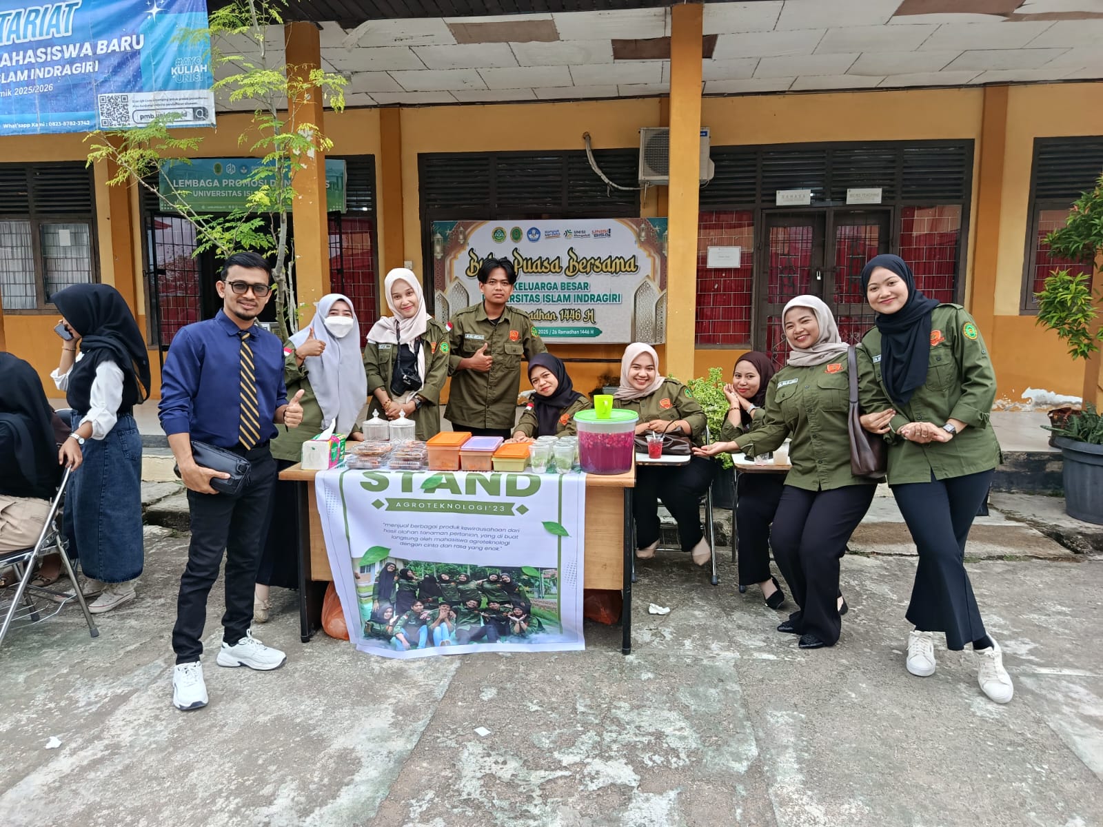 Bazar UMKM Warnai Aktivitas Mahasiswa di Kampus 2 Soebrantas UNISI