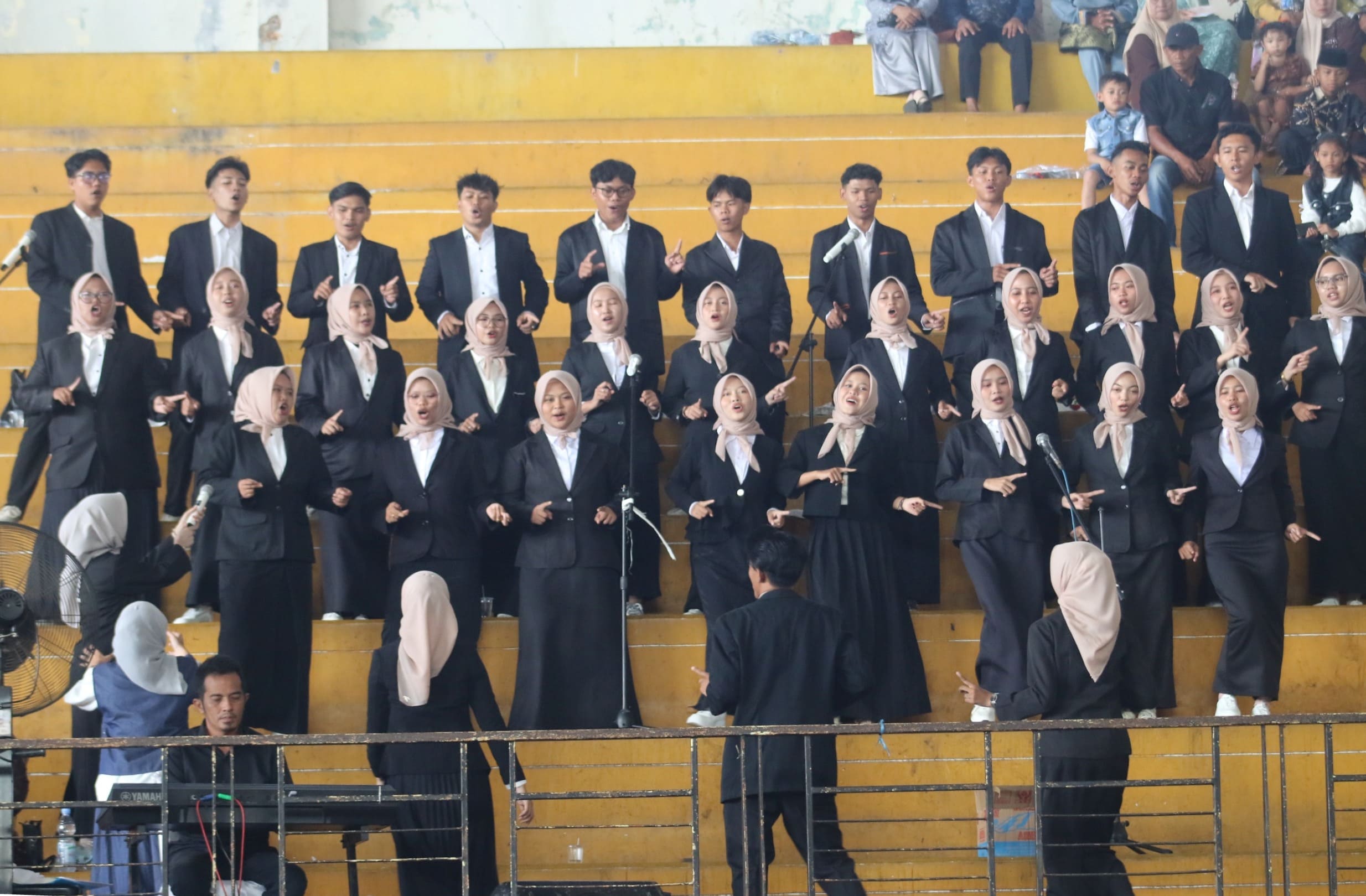 PSM Indragiri Voice Semarakkan Gelaran Convocation Wisuda UNISI Tahun 2025
